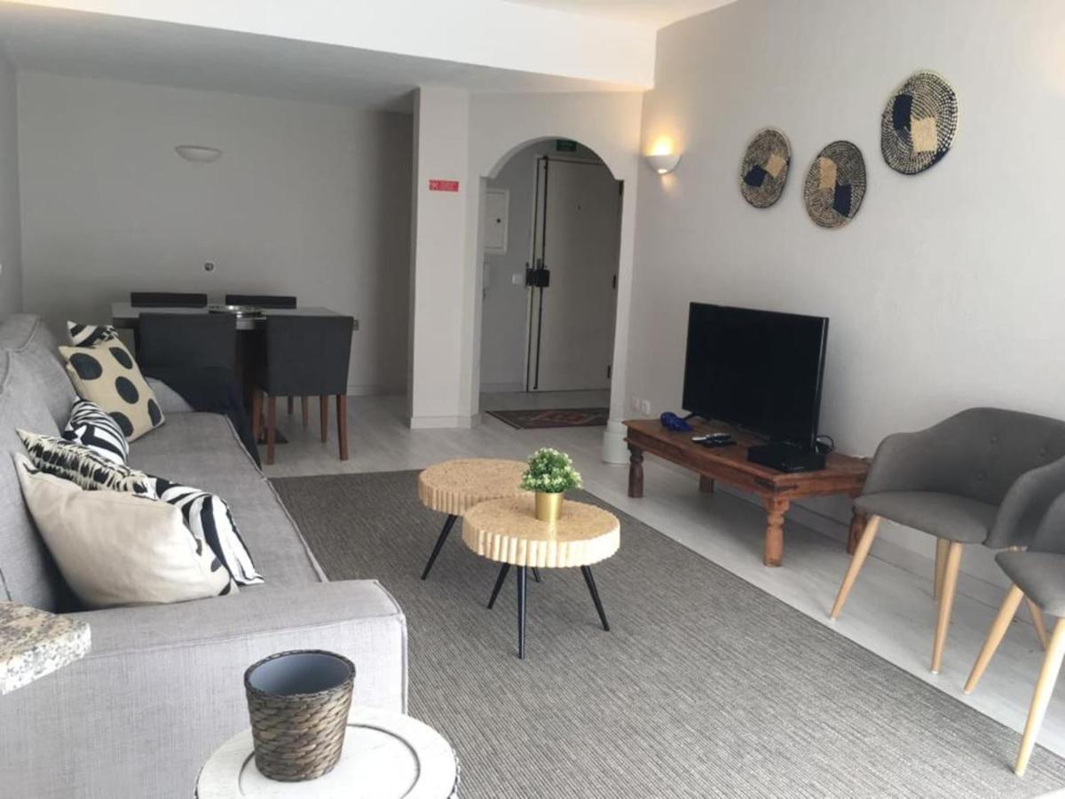 Stylish Center Apartment Виламура Экстерьер фото